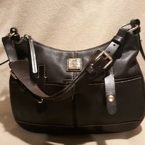 Dooney & Bourke leather bag- Excellent Condition!!